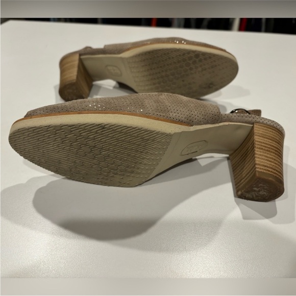 Mephisto tan sling back open toe stacked block heel metallic dots womens 8 1/2 - Picture 9 of 14